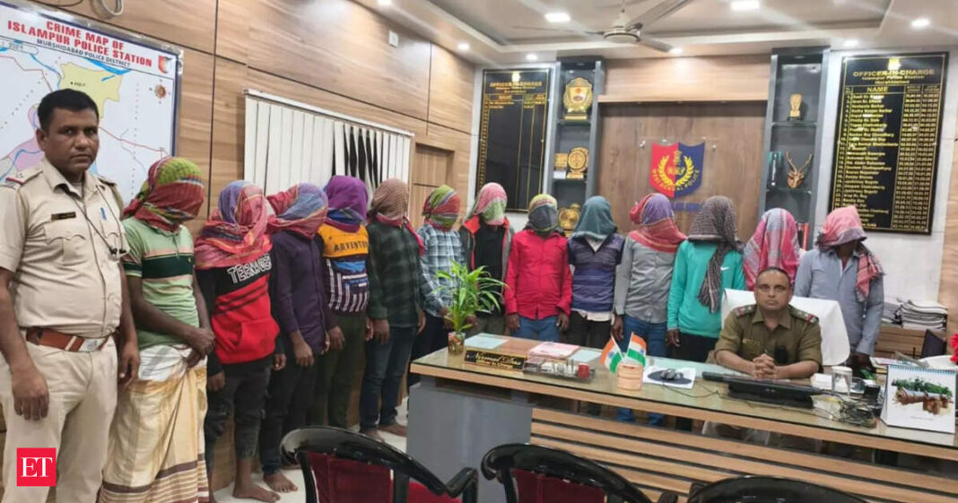 Bangladeshi infiltrators row heats up Bengal polls